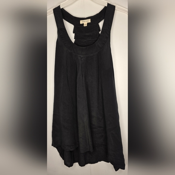 Black Sleeveless Small Silk Top By Silence And Noise - Picture 4 of 12
